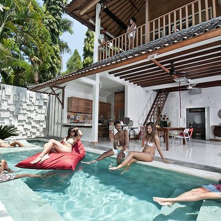 3Br Villa Hari - Minggu Villas Seminyak Экстерьер фото