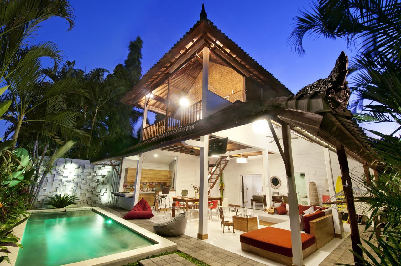 3Br Villa Hari - Minggu Villas Seminyak Экстерьер фото